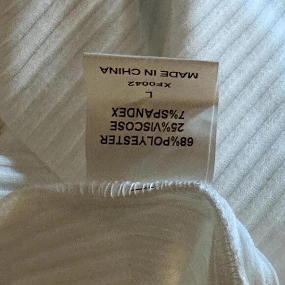 White Ribbed Ruched Off-Shoulder Long Sleeve Crop Top - Picture 10 of 15